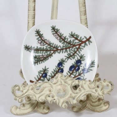 Arabia Variksenmarja decorative plate, designer Kerttu Nurminen, small, silk screening