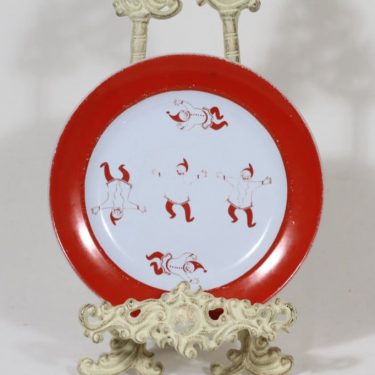 Arabia Tonttu lautanen, suunnittelija Raija Uosikkinen, jouluaihe, serikuva