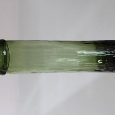 Riihimäen lasi Neptuna maljakko, oliivinvihreä, suunnittelija Nanny Still,