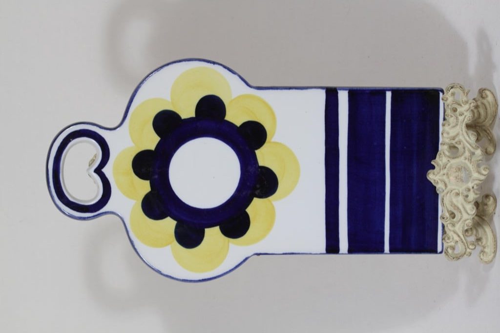 Arabia Paju household plate, yellow-blue, designer Anja Jaatinen-Winqvist, hand-painted, signed, retro