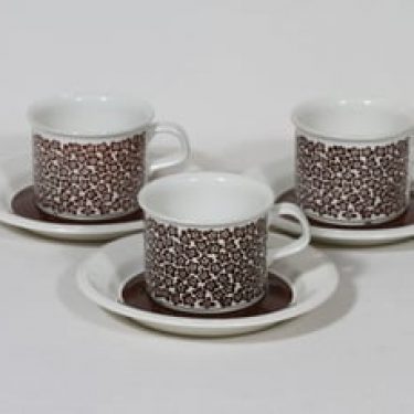 Arabia Faenza kahvikupit, Ruskeakukka, 3 kpl, suunnittelija Inkeri Seppälä, Ruskeakukka, serikuva