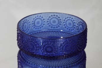 Riihimäen lasi Grapponia kulho, sininen, suunnittelija Nanny Still,