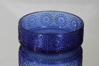 Riihimäen lasi Grapponia kulho, sininen, suunnittelija Nanny Still,