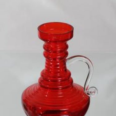 Riihimäen lasi Kleopatra maljakko, punainen, suunnittelija Tamara Aladin,