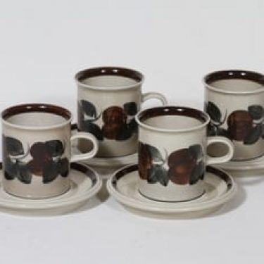 Arabia Ruija kahvikupit, käsinmaalattu, 4 kpl, suunnittelija Raija Uosikkinen, käsinmaalattu