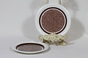 Arabia Faenza leivoslautaset, ruskeakukka, 2 kpl, suunnittelija Inkeri Seppälä, ruskeakukka, serikuva