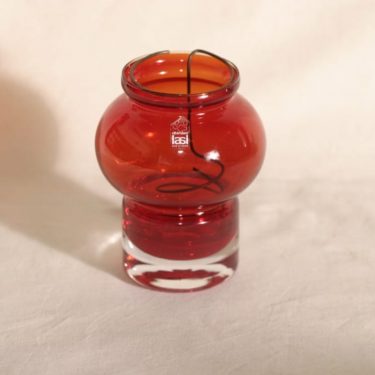 Riihimäen lasi Välkky kynttilälyhty, rubiininpunainen, suunnittelija Tamara Aladin,
