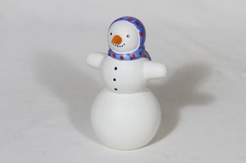 Arabia figuuri, lumiukko, suunnittelija Inkeri Leivo, lumiukko, käsinmaalattu, signeerattu