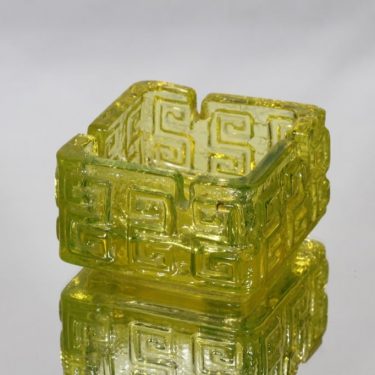 Riihimäen lasi Taalari tuhka-astia, keltainen, suunnittelija Tamara Aladin, massiivinen
