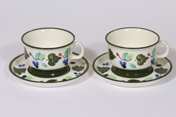Arabia Palermo teekupit, 2, suunnittelija Dorrit von Fieandt, 2, käsinmaalattu, signeerattu