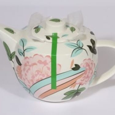 Arabia China tea teekaadin, 1.6 l, suunnittelija Dorrit von Fieandt, 1.6 l, serikuva, kukka-aihe