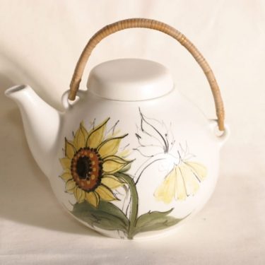 Arabia Kukka tea pot, 1.6 l, designer Rainer Baer, hand-painted