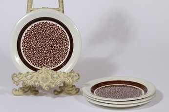 Arabia Faenza lautaset, ruskea, 4 kpl, suunnittelija Inkeri Seppälä, pieni