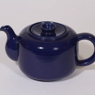 Arabia MS teekannu, sininen, suunnittelija Michael Schilkin,
