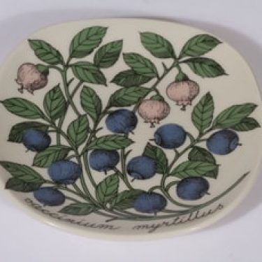 Arabia Botanica koristelautanen, Mustikka, suunnittelija Esteri Tomula, Mustikka, pieni, serikuva
