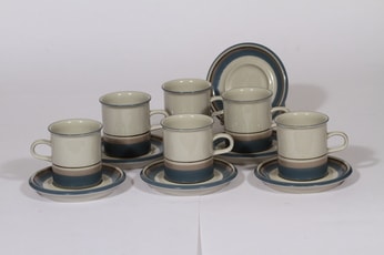 Arabia Uhtua kahvikupit, sininen, 6 kpl, suunnittelija Inkeri Leivo, raitakoriste