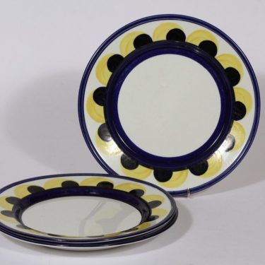 Arabia Paju lautaset, matala, 3 kpl, suunnittelija , matala, käsinmaalattu, signeerattu, retro