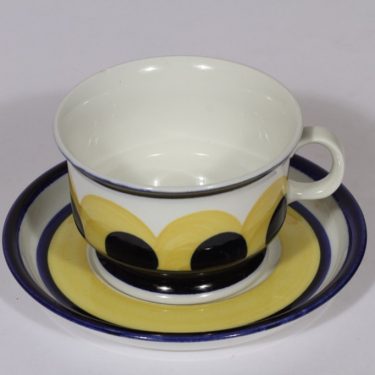 Arabia Paju teekuppi, sininen-keltainen, suunnittelija Anja Jaatinen-Winquist, käsinmaalattu, retro