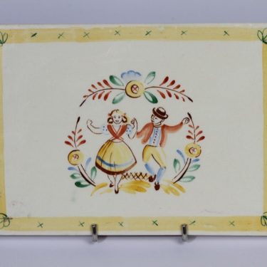 Arabia koristelaatta, suunnittelija Svea Granlund, käsinmaalattu