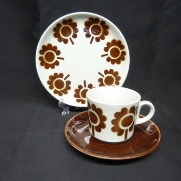 Arabia Miranda kahvikuppi, ruskea, suunnittelija , puhalluskoriste, retro