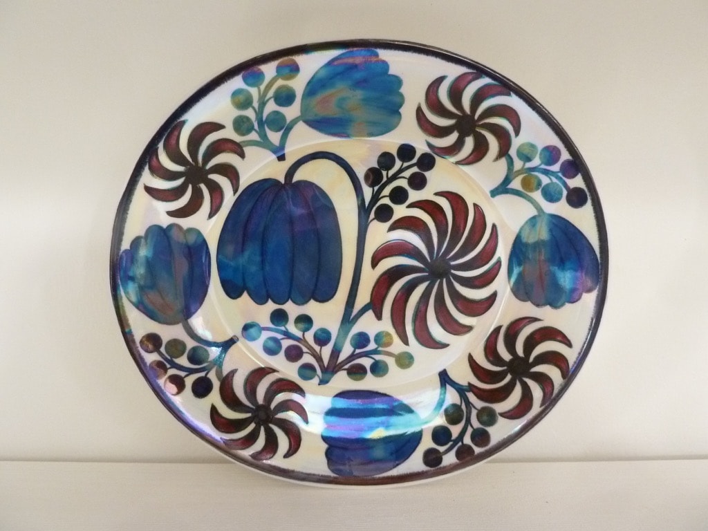 Arabia BK decorative plate, blue, red, designer Birger Kaipiainen, small, luster, signed