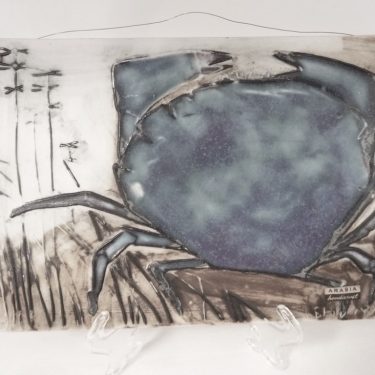 Arabia wall plate, designer Maj-Britt Heilimo, hand-painted, signed