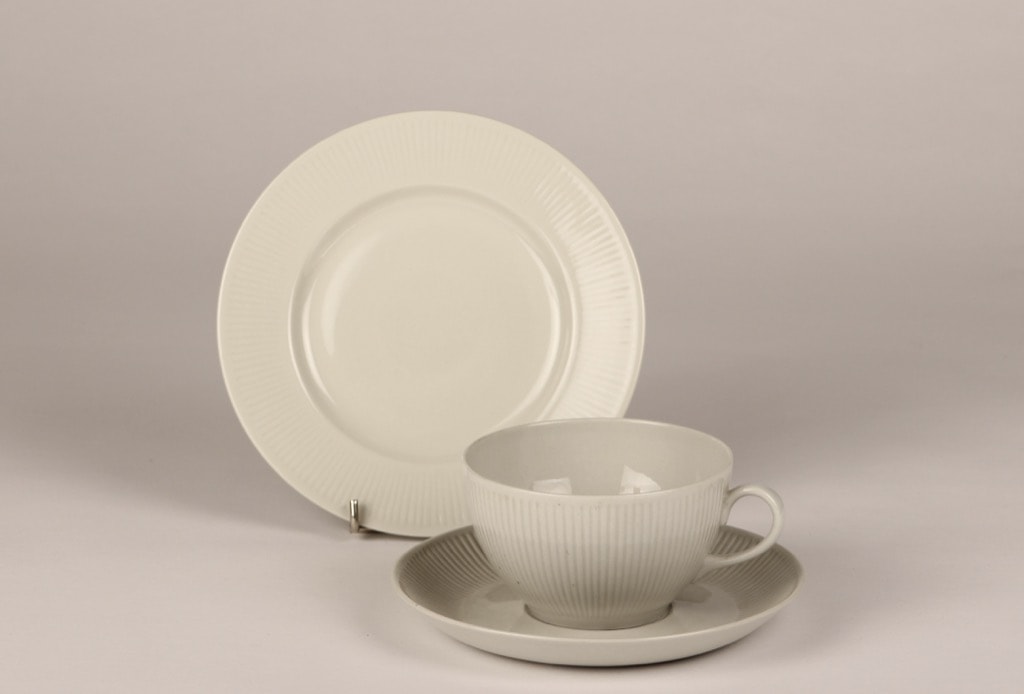 Arabia Sointu tea cup, gray, designer Kaj Franck, 30 cl
