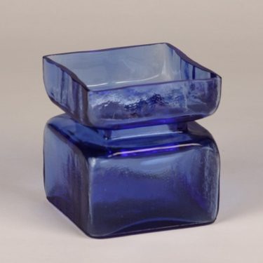 Riihimäen lasi Pala vase, blue, designer Helena Tynell