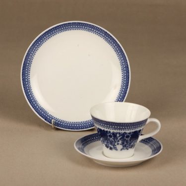Arabia Elisabet coffee cup, saucer and plate, Raija Uosikkinen