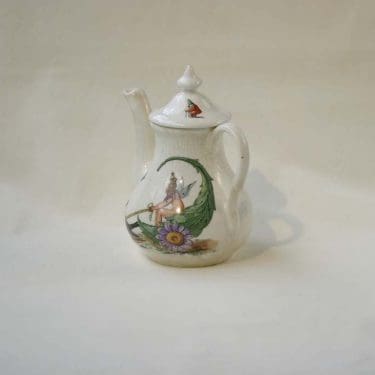 Arabia lasten kaadin, satuaihe, suunnittelija , satuaihe, pieni, siirtokuva, lastenmalli