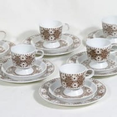 Arabia Ali kahvikupit ja lautaset, 12 cl, 6 kpl, suunnittelija Raija Uosikkinen, 12 cl, kuparipainokoriste