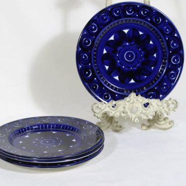 Arabia Valencia lautaset, matala, 4 kpl, suunnittelija Ulla Procope, matala, käsinmaalattu, signeerattu