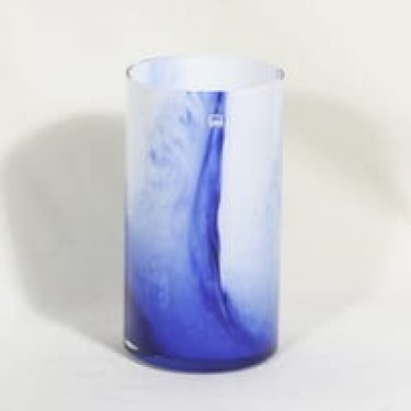 Riihimäen lasi Koralli maljakko, sini-valkoinen, suunnittelija Tamara Aladin,