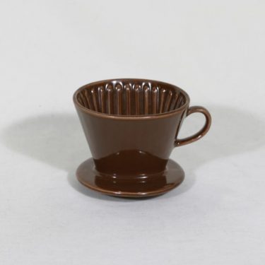 Arabia KS 1 kahvisuppilo, ruskea, suunnittelija , koristelematon