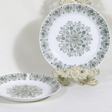 Arabia Sampo plates, shallow, 2 pcs, designer Raija Uosikkinen,