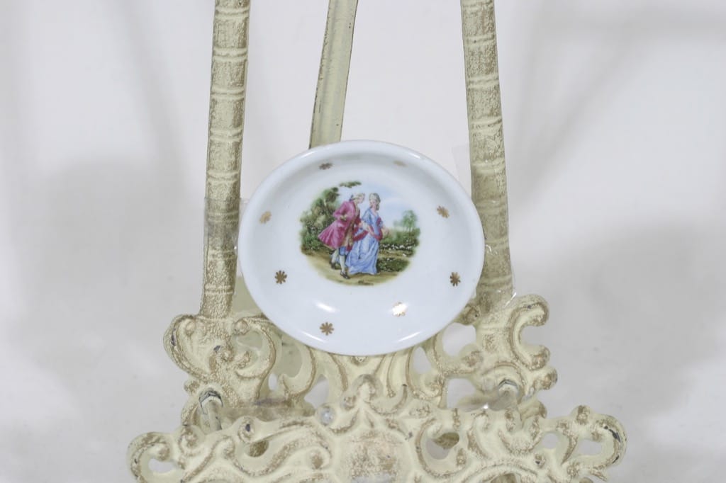 Arabia Romantica decorative plate, designer Esteri Tomula, small, silk screening