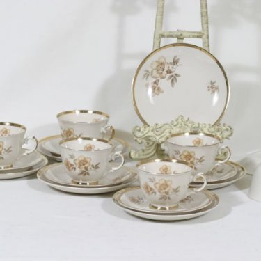 Arabia Myrna kahvikupit ja lautaset, 5 kpl, suunnittelija Olga Osol, siirtokuva