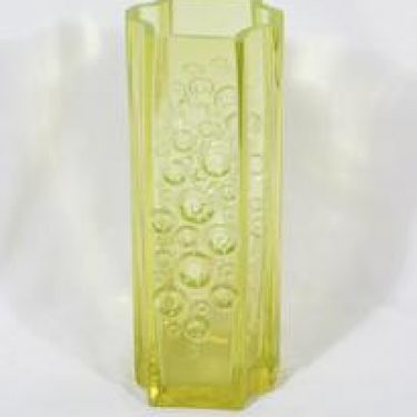 Riihimäen lasi Presto maljakko, keltainen, suunnittelija Tamara Aladin, massiivinen, retro