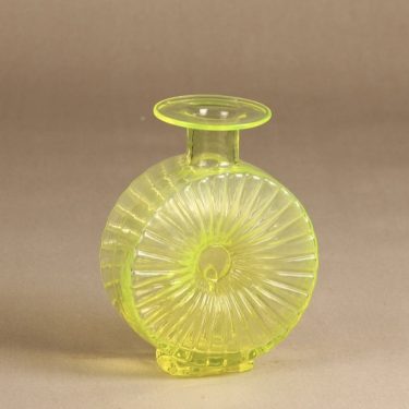 Riihimäen Lasi Aurinkopullo decorative bottle, 2/4, designer Helena Tynell