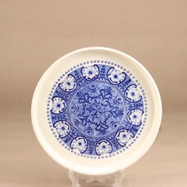 Arabia Ali pie pot, blue, designer Raija Uosikkinen, copper ornament