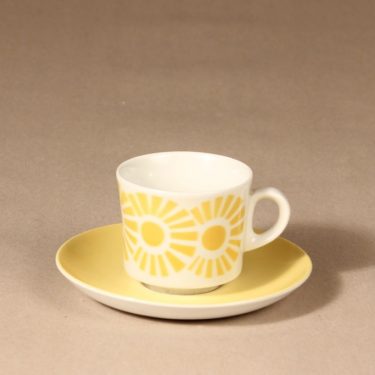 Arabia BR coffee cup, blown decoration, retro