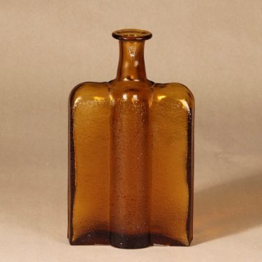 Riihimäen lasi Railo bottle, brown designer Nanny Still
