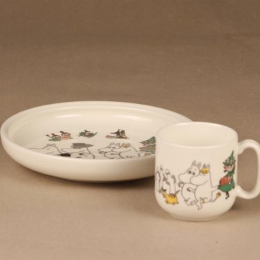 Arabia Moomin plate and mug Happy Family designer Tove Slotte
