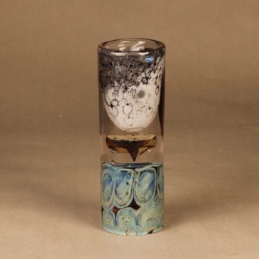 Nuutajärvi Minareetti art glass vase, signed designer Oiva Toikka