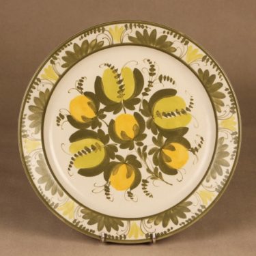 Arabia PW dinner plate, hand-painted designer Raija Uosikkinen