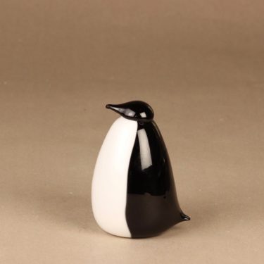 Nuutajärvi Pingviini, signeerattu, suunnittelija Oiva Toikka, signeerattu, lintu