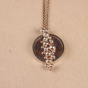 Kultakeskus pendant, designer Nanny Still, necklace