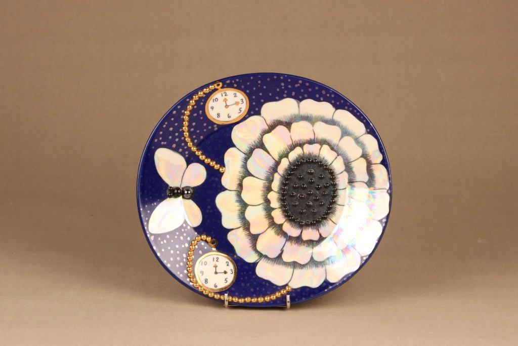 Arabia Florence art ceramic plate, pearl decorative designer Birger Kaipiainen