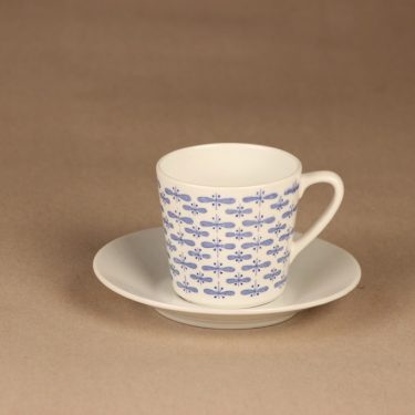 Arabia Perho kahvikuppi, sininen, suunnittelija Raija Uosikkinen, perhonen