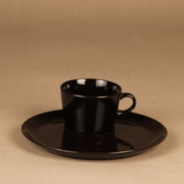 Arabia Kilta coffee cup and plate, TV-set designer Kaj Franck